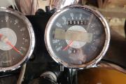 Picture 5 - 1965 Triumph Tiger, Yellow motorbike