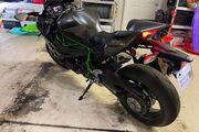 Picture 7 - 2021 Kawasaki H2 Carbon motorbike