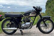 Picture 2 - 1957 Triumph T21, decent 