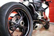 Picture 6 - 2014 Ducati Superbike, Black motorbike