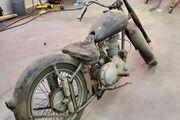 Picture 4 - 1949 Indian Arrow motorbike