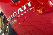 Picture 8 - 1997 Ducati 916, Red motorbike