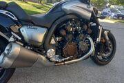Picture 8 - 2009 Yamaha 1700 V-Max motorbike
