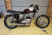 Picture 2 - 1974 Triumph Bonneville motorbike