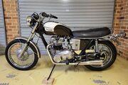 Picture 3 - 1974 Triumph Bonneville motorbike