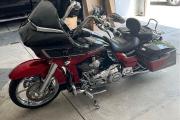 Picture 7 - 2021 Harley-Davidson Touring, Orange motorbike