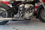 Picture 4 - 1952 Harley-Davidson Touring, Black motorbike