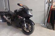 Picture 3 - Honda CBR1100XX Super Blackbird, Black motorbike