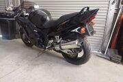 Picture 6 - Honda CBR1100XX Super Blackbird, Black motorbike