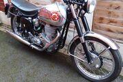 Picture 5 - 1961 BSA 350 Gold Star copy with lots of original Goldie parts colour motorbike