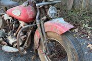 Picture 2 - 1939 Harley-Davidson 11H motorbike