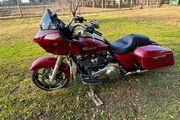 Picture 7 - Harley-Davidson 2021 Road Glide Special motorbike