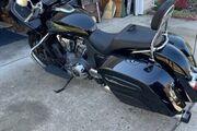 Picture 4 - 2021 Indian Challenger Limited motorbike