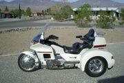 Picture 2 - 1997 Honda Gold Wing motorbike