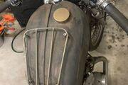 Picture 7 - Triumph Bobber 1966 hardtail 750cc motorbike