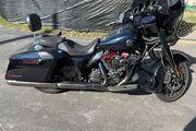 Picture 4 - 2022 Harley-Davidson Touring, Blue motorbike
