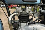 Picture 7 - 1955 Triumph 650cc, excellent runner, handsome machine with V5C motorbike