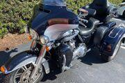 Picture 2 - 2019 Harley-Davidson Touring TRI Glide motorbike