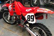 Picture 8 - 1989 Honda CR motorbike