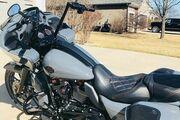 Picture 3 - 2018 Harley-Davidson Touring for sale motorbike
