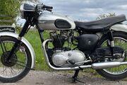 Picture 4 - 1956 Triumph 6T 650cc Thunderbird, useable bike with V5C doc motorbike