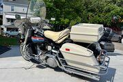 Picture 3 - 1972 Harley-Davidson FLH motorbike