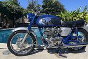 Picture 2 - 1965 Honda CB450 motorbike