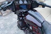 Picture 4 - 2019 Harley-Davidson Touring, in Burgundy motorbike