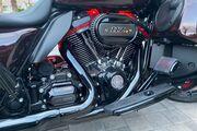 Picture 6 - 2019 Harley-Davidson Touring, in Burgundy motorbike