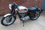 Picture 4 - BSA Gold Star DB32 350cc 1956 Original factory frame and engine pairing motorbike