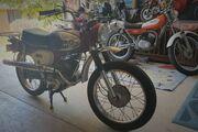 Picture 2 - Suzuki KT120 Bearcat motorbike
