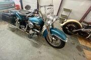 Picture 3 - 1961 Harley-Davidson Touring motorbike