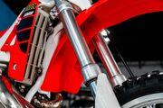 Picture 7 - 2001 Honda CR, in Red motorbike
