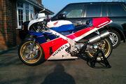 Picture 3 - RC30 VFR750R 1989 Rare bike, many expensive modifications motorbike