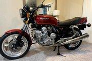 Picture 9 - 1979 Honda CBX, in Red motorbike