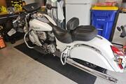 Picture 9 - 2016 Indian Chief Classic motorbike