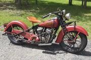 Picture 2 - 1939 Indian 339 motorbike