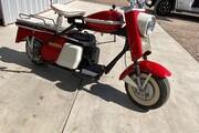 Picture 2 - 1959 Cushman Super Eagle motorbike
