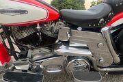 Picture 3 - 1970 Harley-Davidson FL motorbike