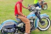 Picture 3 - 1941 Harley-Davidson WLA 45 motorbike