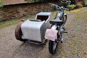 Picture 6 - 1953 500 AJS motorbike