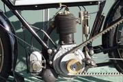 Picture 9 - 1913 Triumph TT500 motorbike