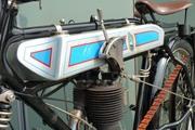 Picture 4 - 1914 Overseas motorbike