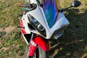 Picture 8 - Yamaha YZF-R1 2008 motorbike