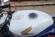 Picture 11 - Honda VFR750R RC30 motorbike