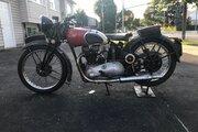 Picture 3 - Triumph 1940 T100 PRE UNIT PRE WAR TWIN motorbike