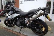 Picture 6 - 2010 KTM 990 Supermoto T SMT White Black Tourer Ergo Seat motorbike