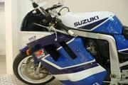 Picture 4 - 1991 Suzuki GSXR GSXR1100M motorbike