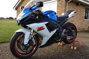Picture 2 - GSXR 750 L1 Immaculate Condition motorbike