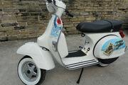 Picture 4 - 2013 Vespa PX 125 brand new airbrushed limited special edition Flight of Honour motorbike